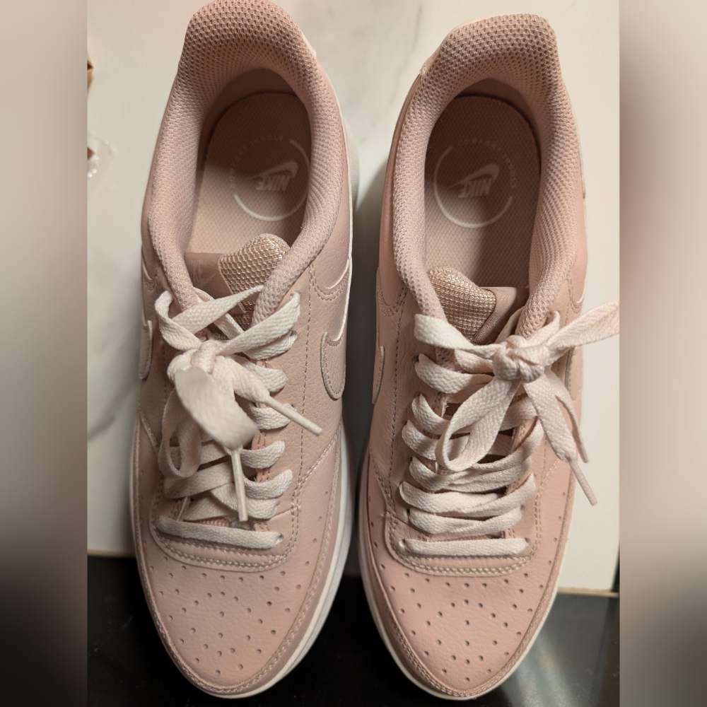 Nike Court Vision Alta LTR Platform Sneakers Size 10 Like New MSRP 94.99 - Picture 8 of 11